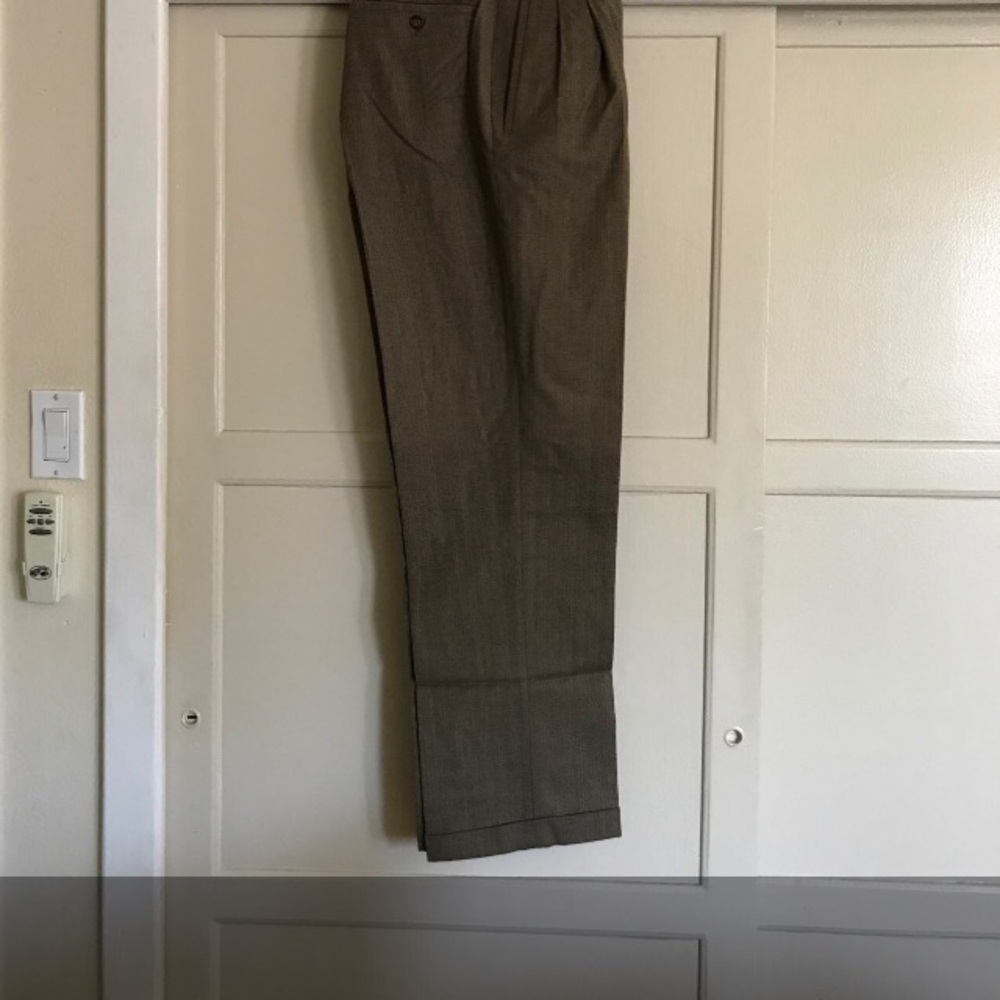 5/$35 or $8ea Mens Dress Slacks - Picture 5 of 8